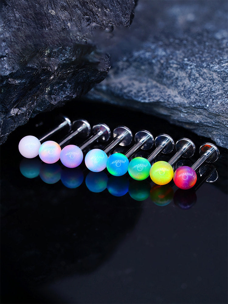 Nebula Opal Titan-Ohrstecker mit Innengewinde 