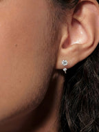 Bague en titane à fer à cheval asymétrique en zircon cubique brillant 