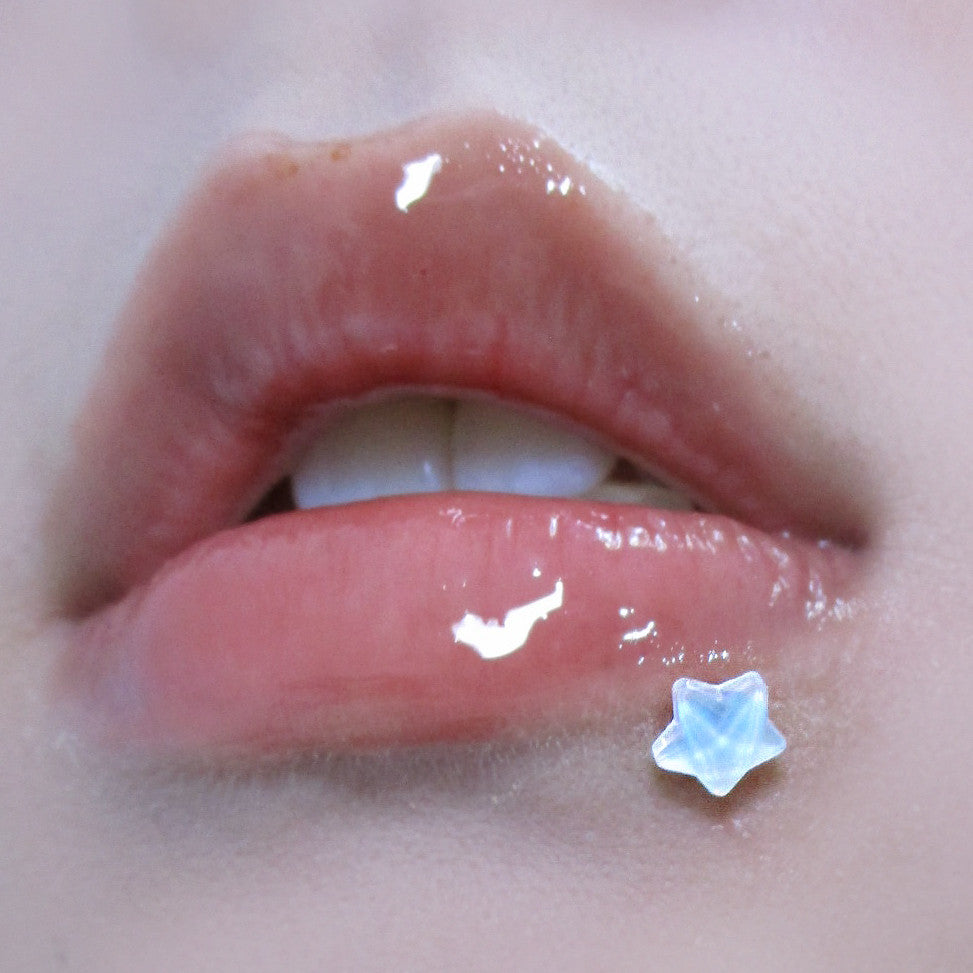 Cute Bubbly Star Titanium Labret Stud - Implant Grade Cartilage & Lip Piercing