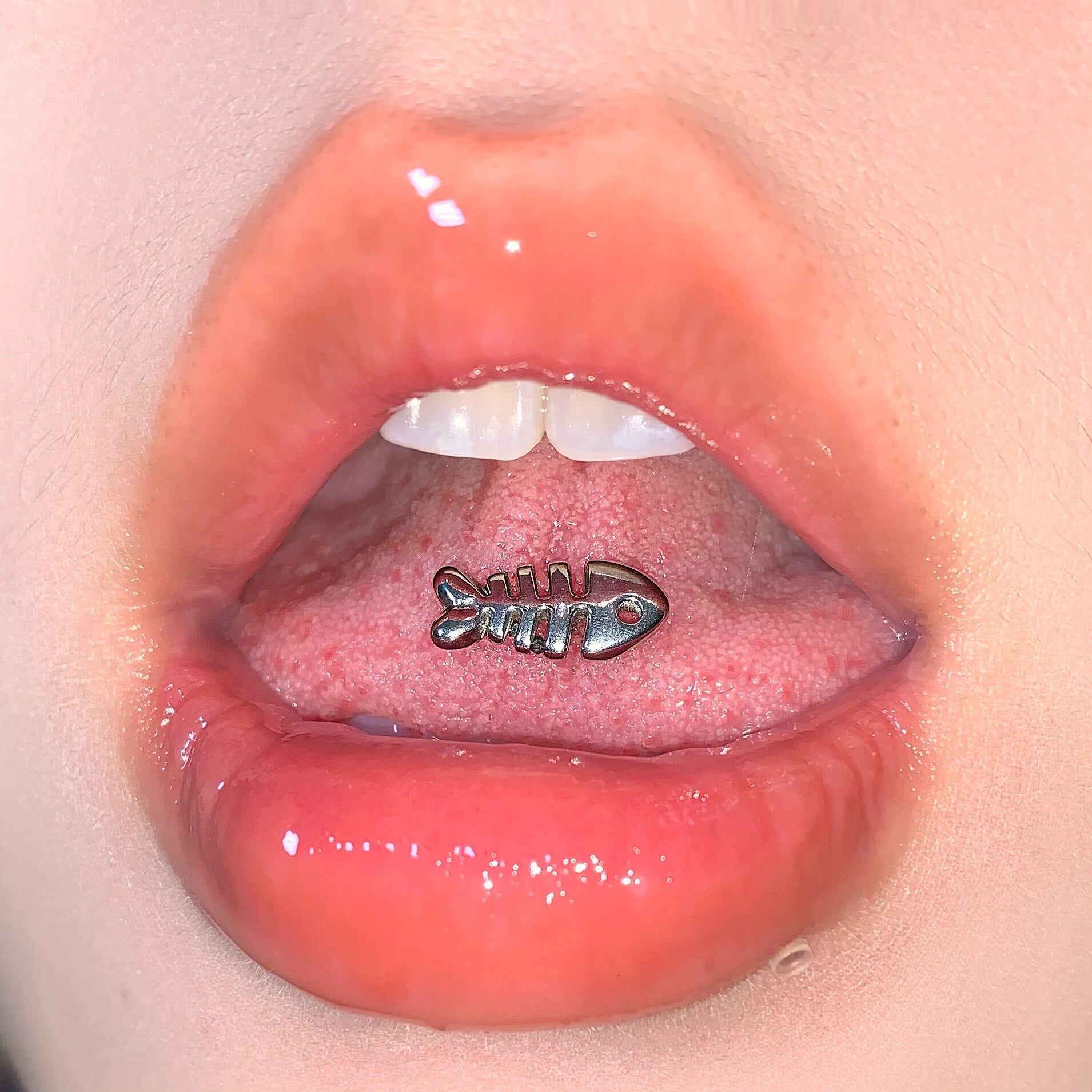 Paws & Purrs - Fishbone Stainless Steel Tongue Barbell