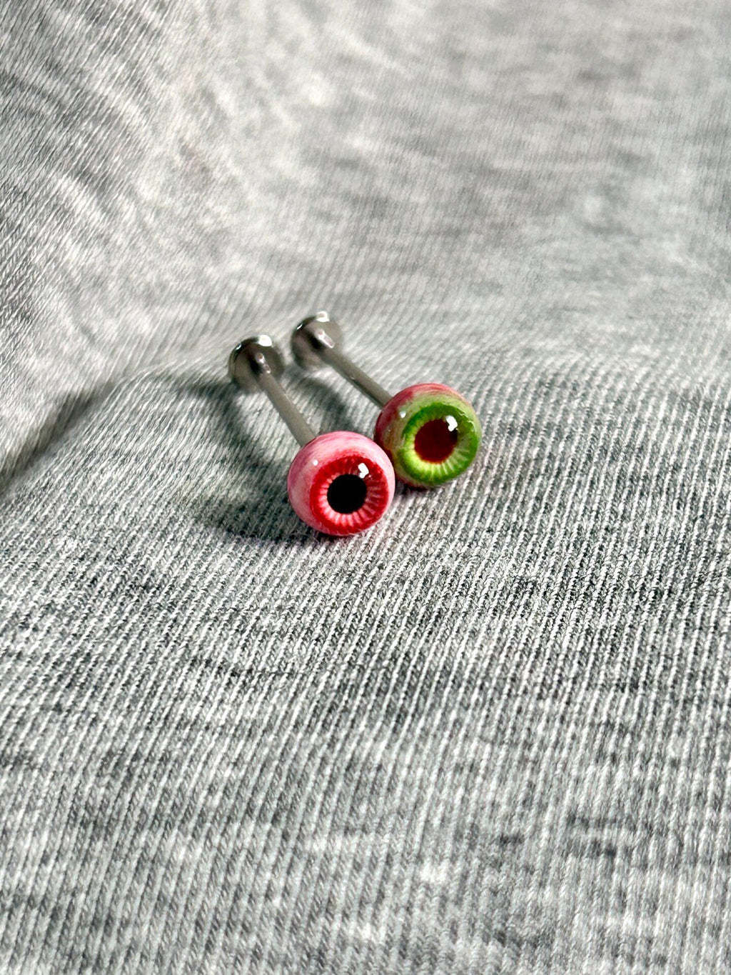 Œil de Cthulhu - Cœur et Cruc | Piercings oreille/lèvre/langue 