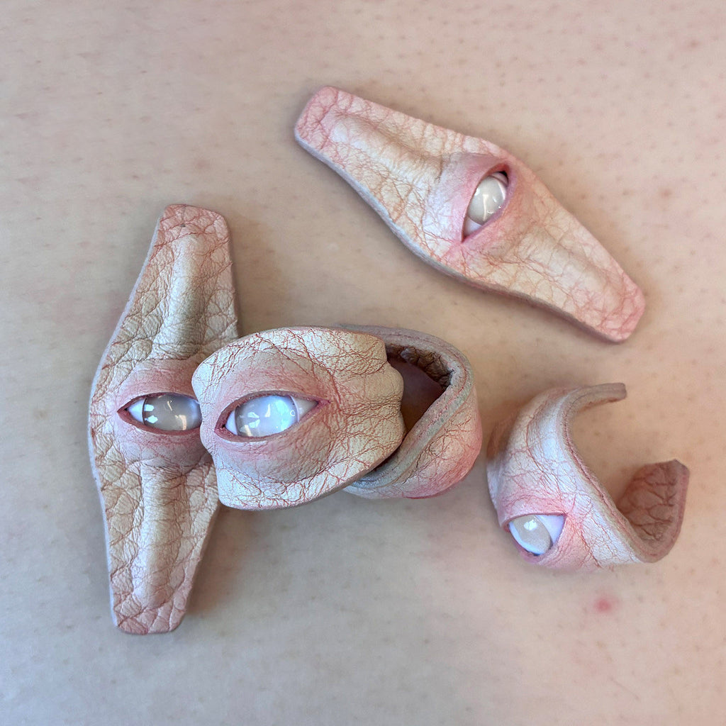 Cthulhu-Auge – Blutiger Ring mit unregelmäßigem Rand