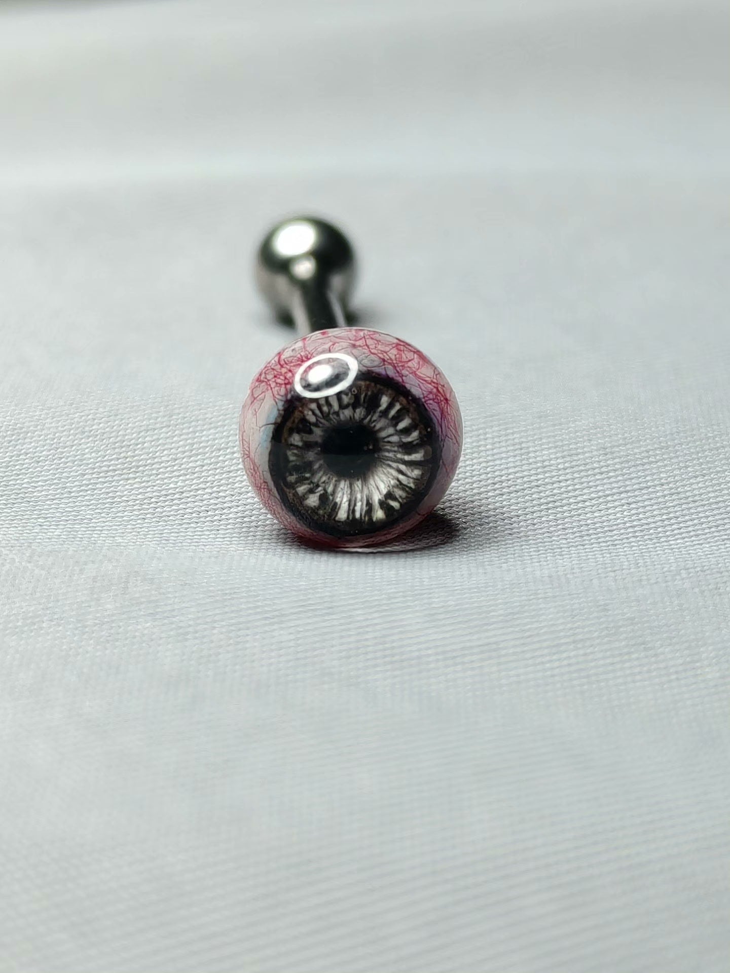 Cthulhu-Auge – Herz &amp; Kreuz | Ohr-/Lippen-/Zungenstecker 