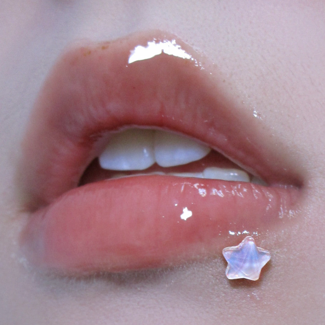 Cute Bubbly Star Titanium Labret Stud - Implant Grade Cartilage & Lip Piercing