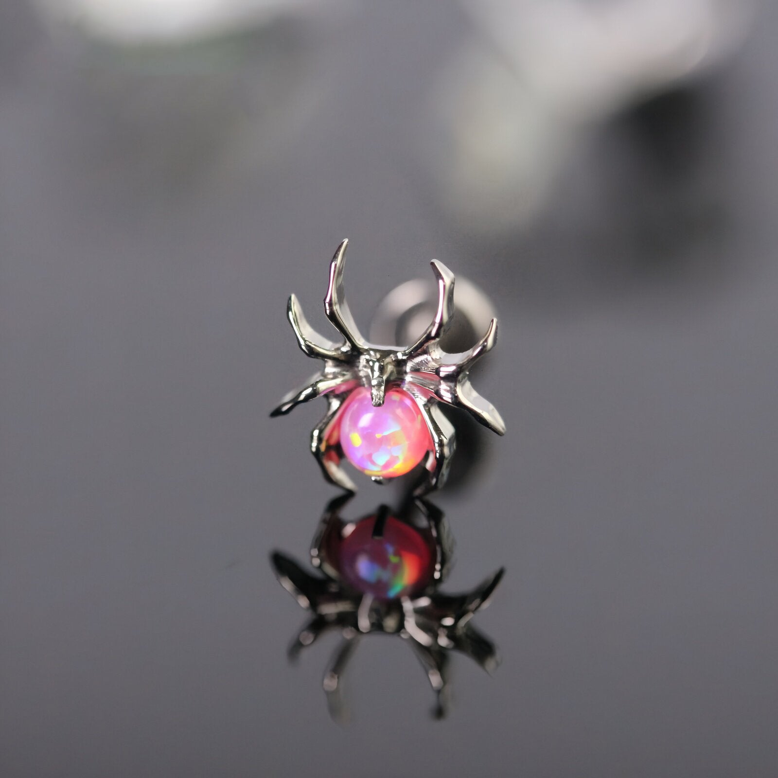 Boucles d'oreilles en titane et cristal araignée 