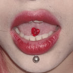 Piercing de langue en forme de cœur en résine pailletée colorée, effet huile, brillant 