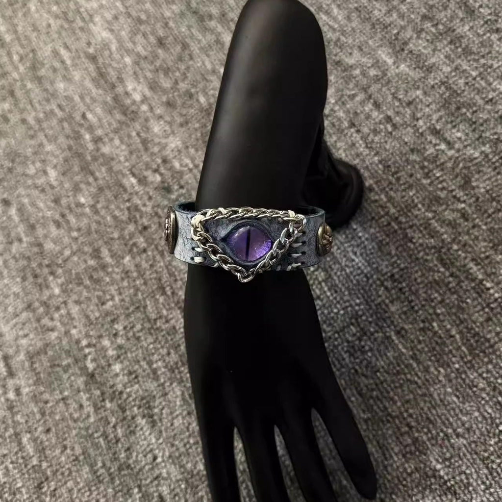 Œil de Cthulhu - Le bracelet du serment thermique : un pacte luminescent