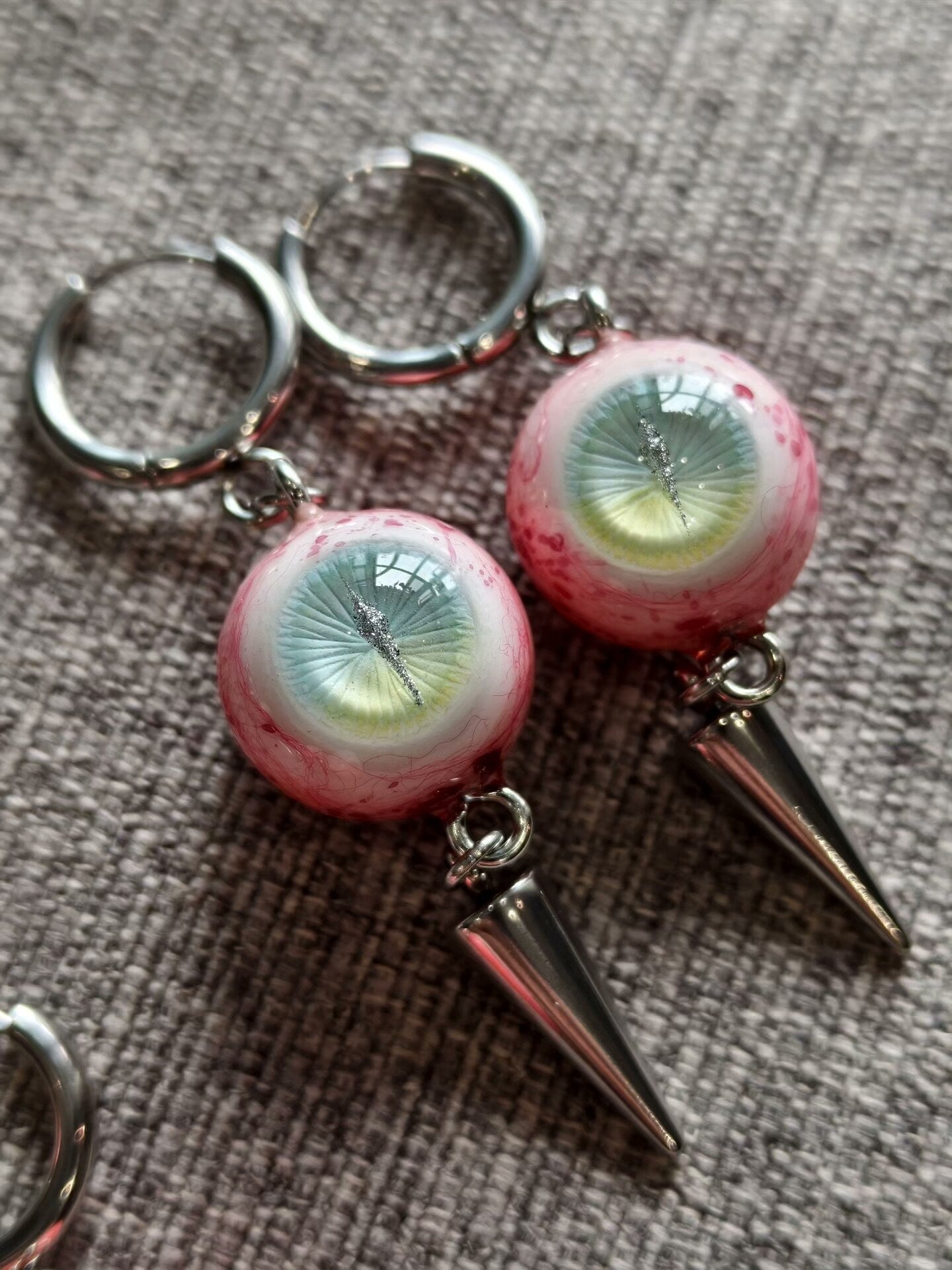 Pair of Sleepless Fiend | Gothic Demon Eye Dangle Earrings