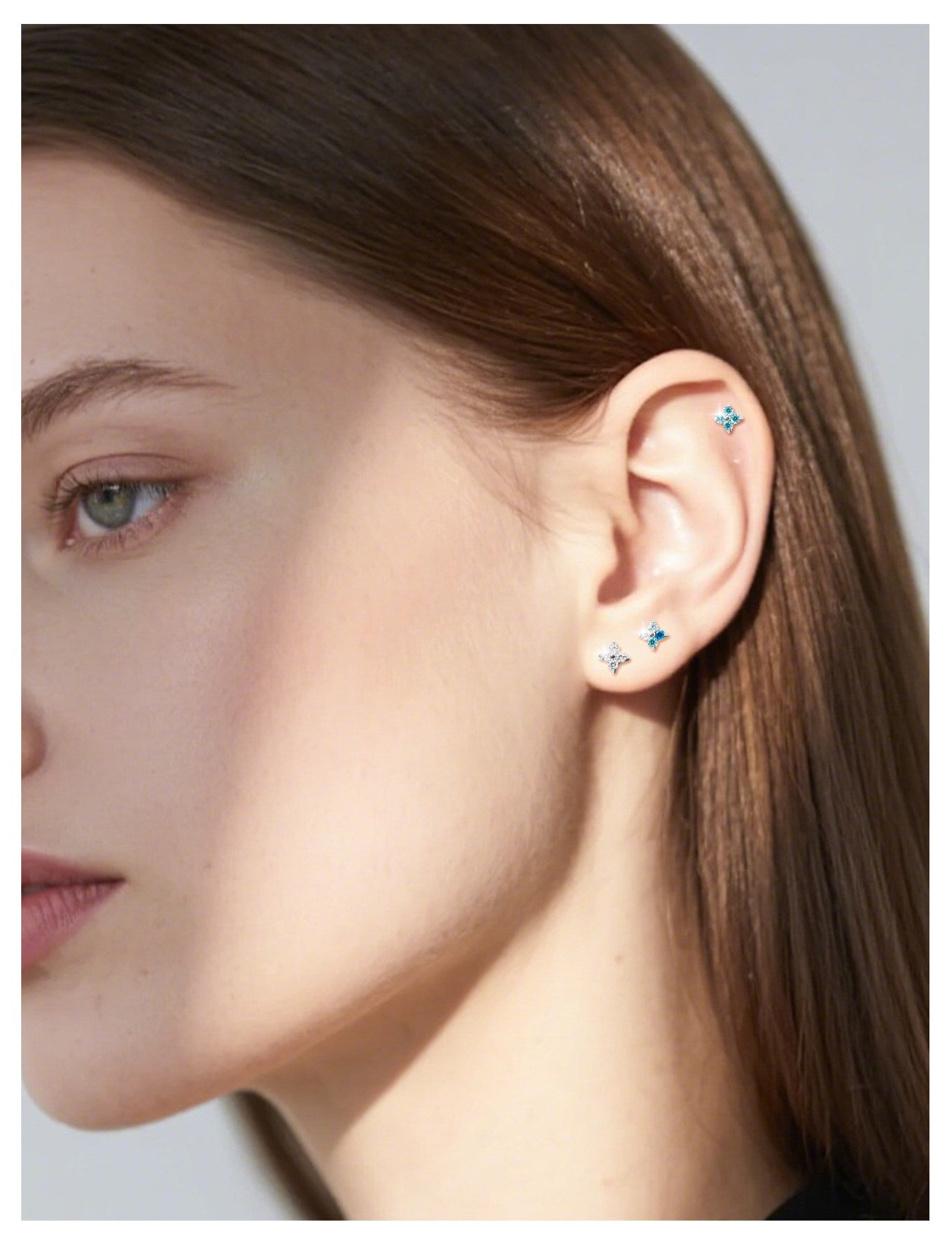 Boucles d'oreilles en titane et opale en forme de fleur de cerisier 