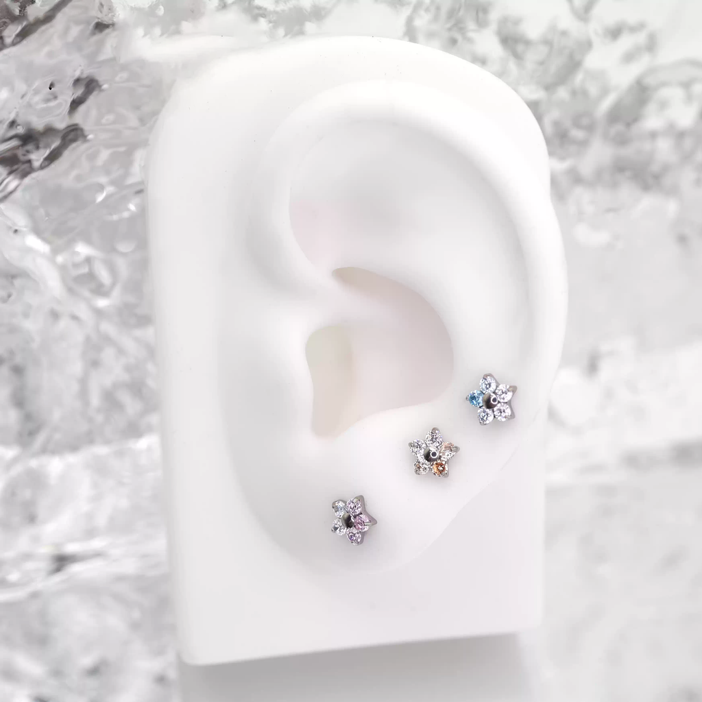 F136 Titanium Flower & Star Threadless Labret - F136 Titanium Flower & Star Threadless Labret - Pink / 6mm by CRUXJEWELRY