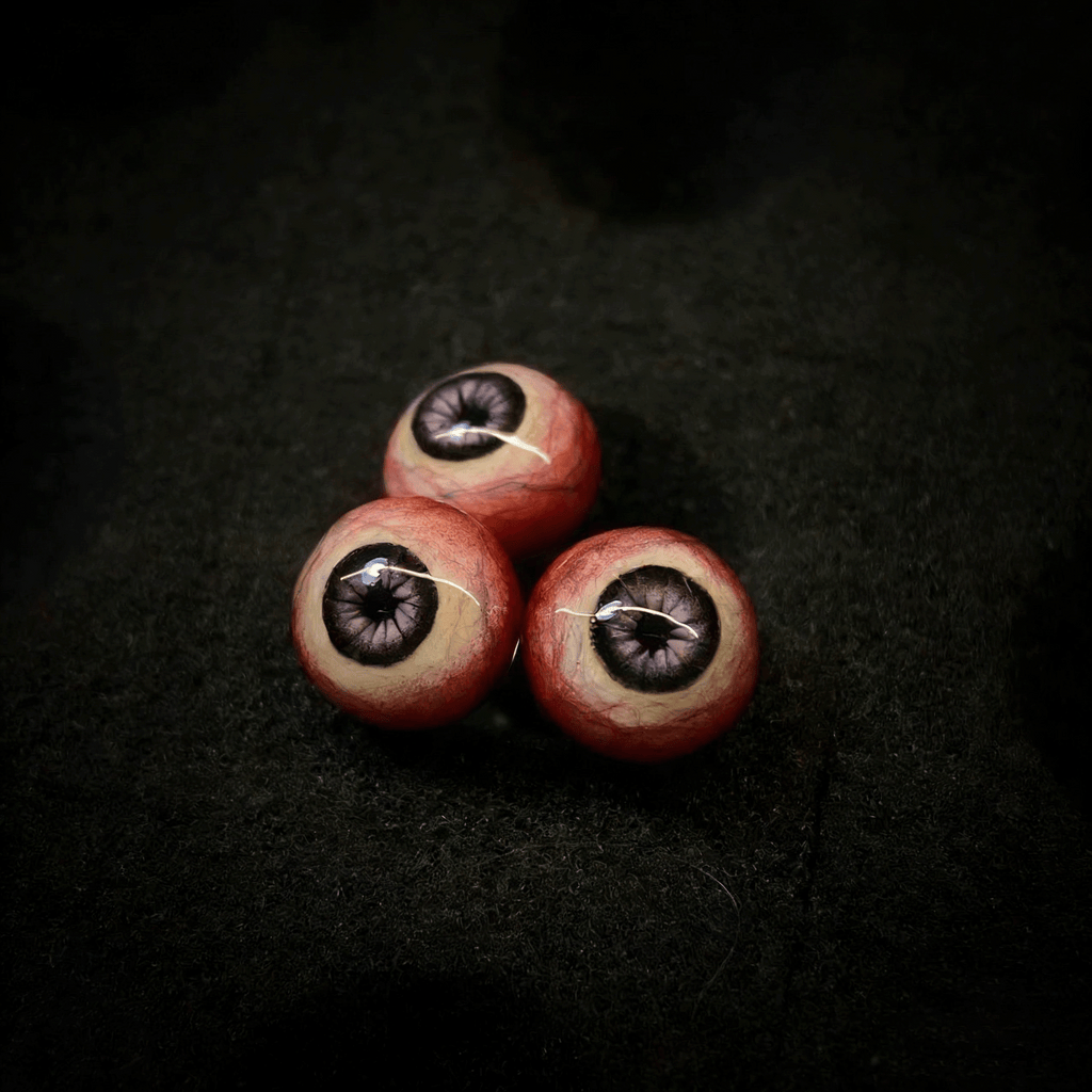 Cthulhu-Auge – Blau-grüner Blick | Ohr-/Lippen-/Zungenpiercings 