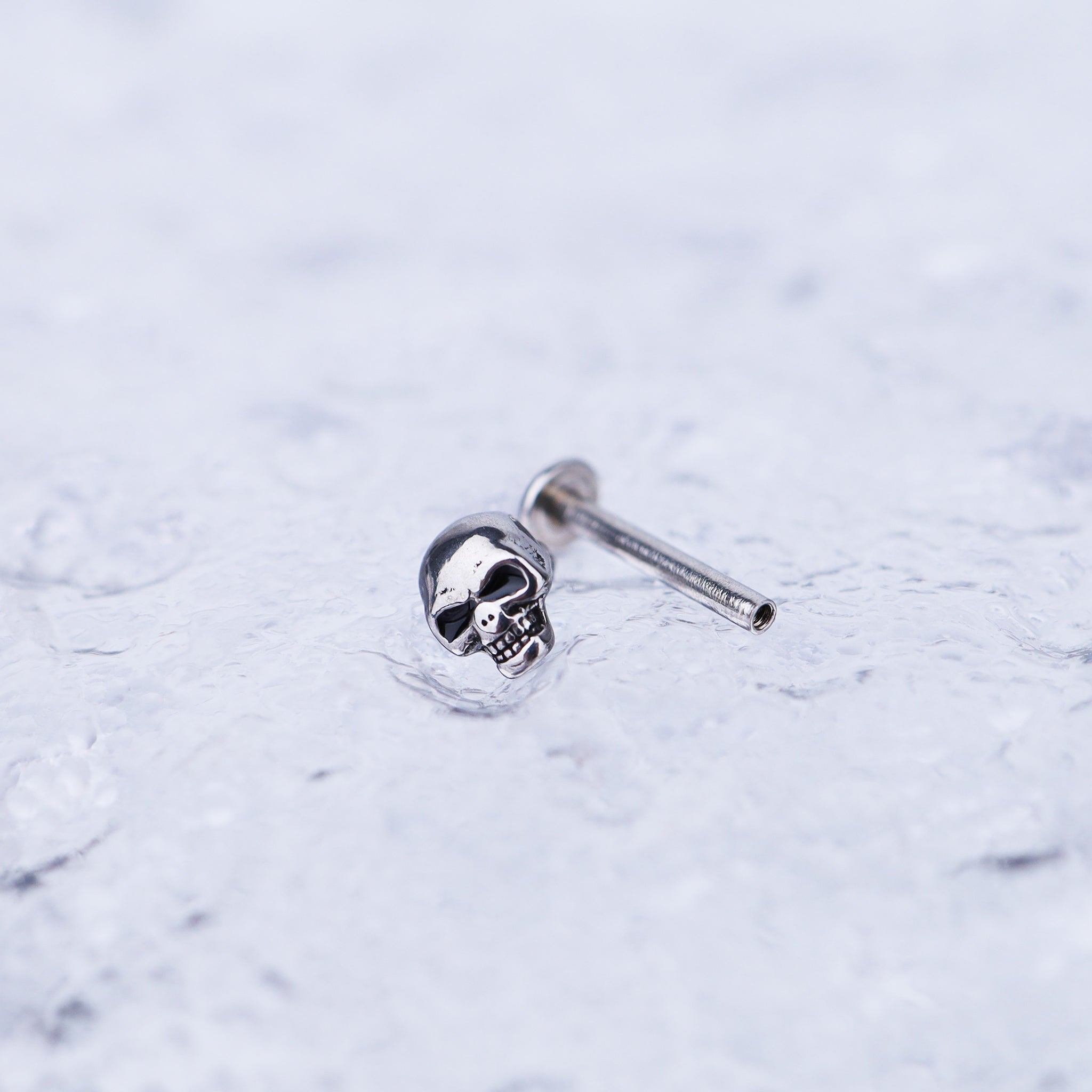 Skull Internally Threaded Stainless Steel Lip Ring - Skull Internally Threaded Stainless Steel Lip Ring - 6mm by CRUXJEWELRY