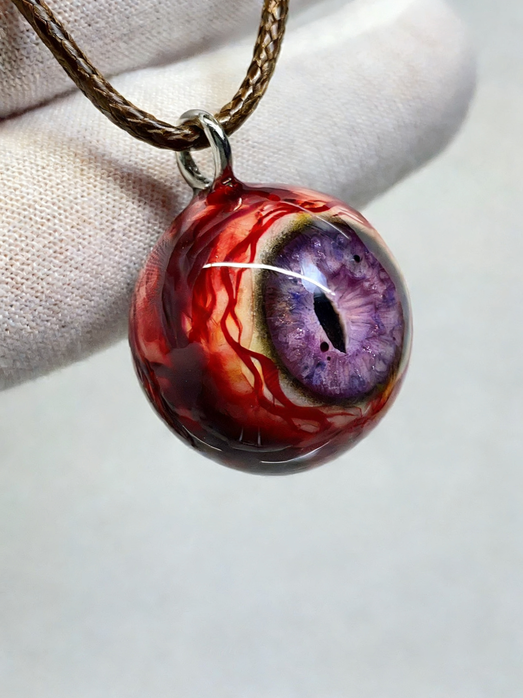 Void Gaze Purple Eyeball Pendant | Handcrafted Gothic Occult Jewelry（1PCS）