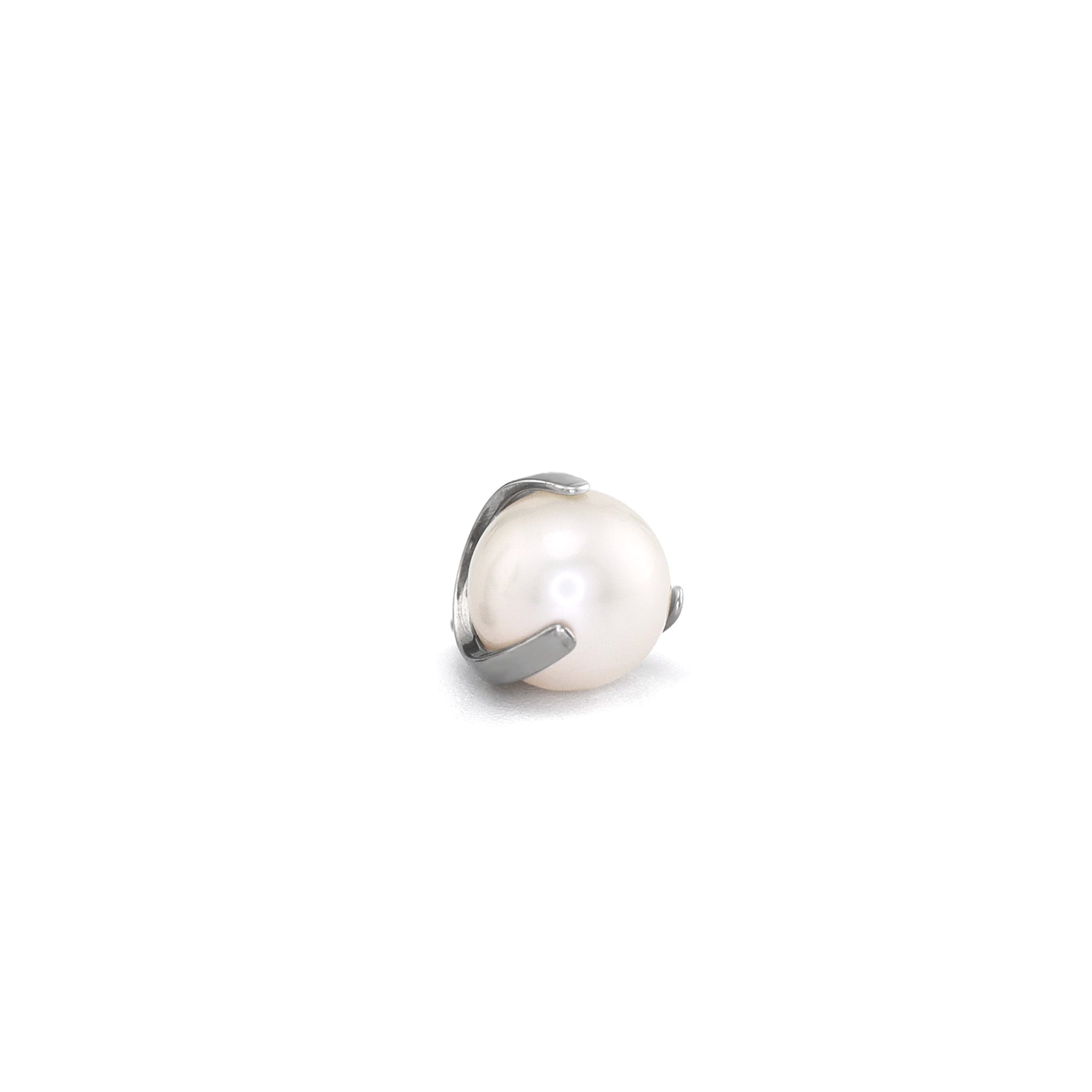 Basic Pearl Internally Threaded Titanium Ear Studs - Basic Pearl Internally Threaded Titanium Ear Studs - 4mm / 6mm by CRUXJEWELRY