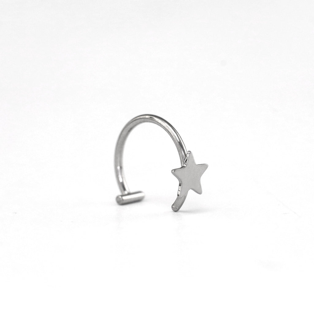 Star Stainless Steel Lip Clip - Star Stainless Steel Lip Clip - 8mm by CRUXJEWELRY