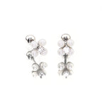 Pearl & Four Leaf Clover white-gold-plated copper Ear Studs - Pearl & Four Leaf Clover white-gold-plated copper Ear Studs - Single by CRUXJEWELRY