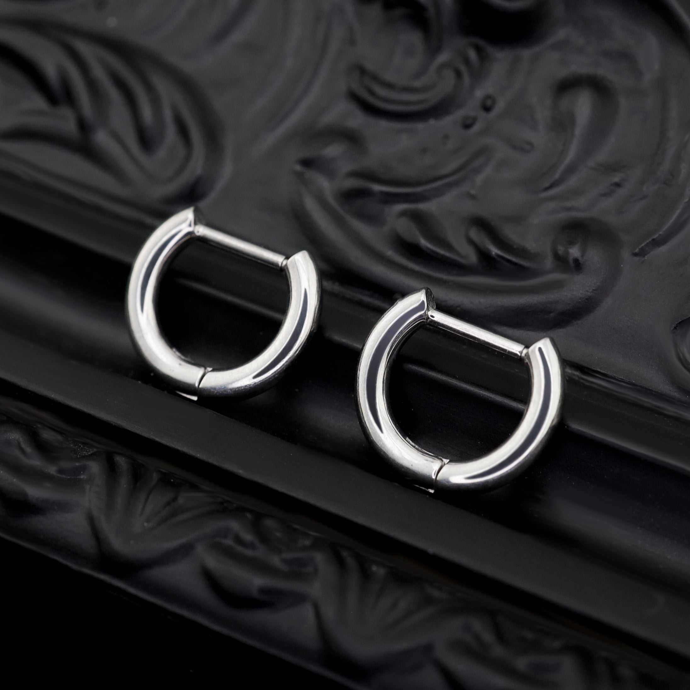 ASTM F136 Titanium Clicker Hoops - ASTM F136 Titanium Clicker Hoops - Single / 8mm by CRUXJEWELRY