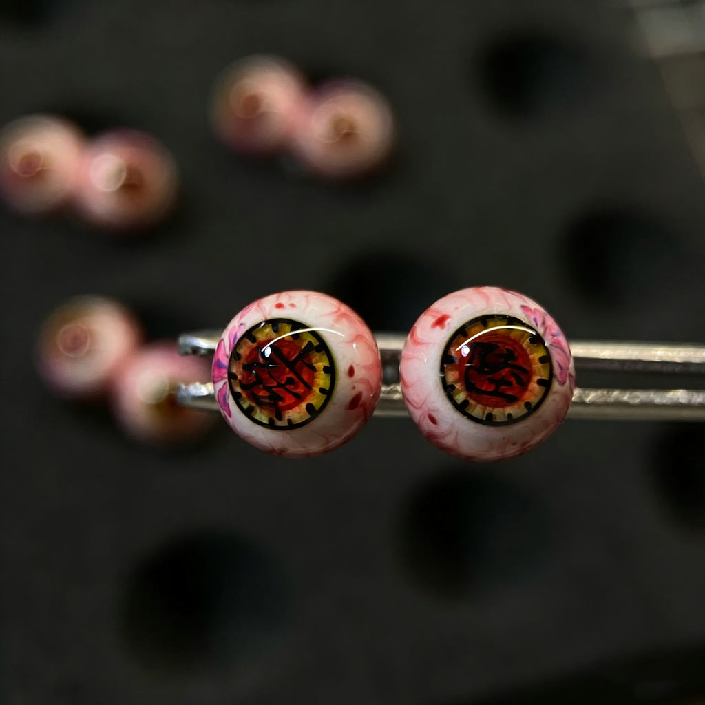 Cthulhu Eye - Demon Slayer | Upper Rank Six - Gyutaro / Daki | Ear/Lip/Tongue Studs - Cthulhu Eye - Demon Slayer | Upper Rank Six - Gyutaro / Daki | Ear/Lip/Tongue Studs - Upper Rank - Daki ( 1PCS x 上弦 ) / Flat-Back（Default） / 4mm by CRUXJEWELRY