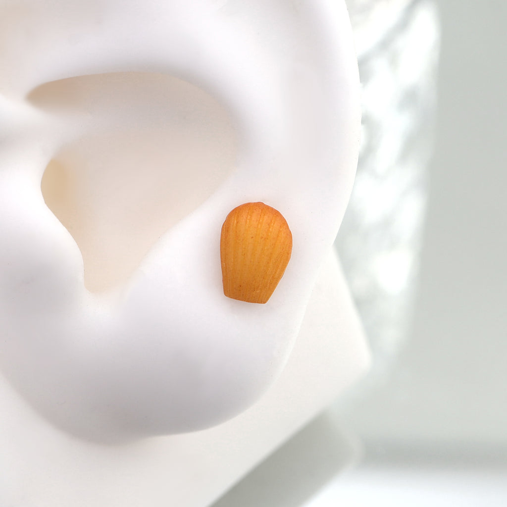 Star Baker - Seashell Pastry stainless steel Internally Threaded Studs - Star Baker - Seashell Pastry stainless steel Internally Threaded Studs - Single / 6mm by CRUXJEWELRY