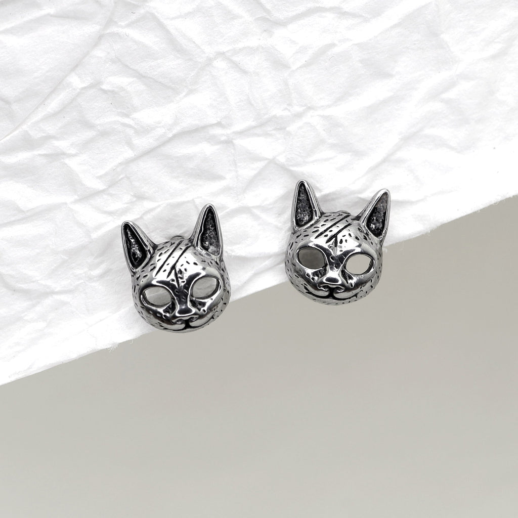 Vintage Openwork Cat Head Stainless Steel Ear Studs - product image 2