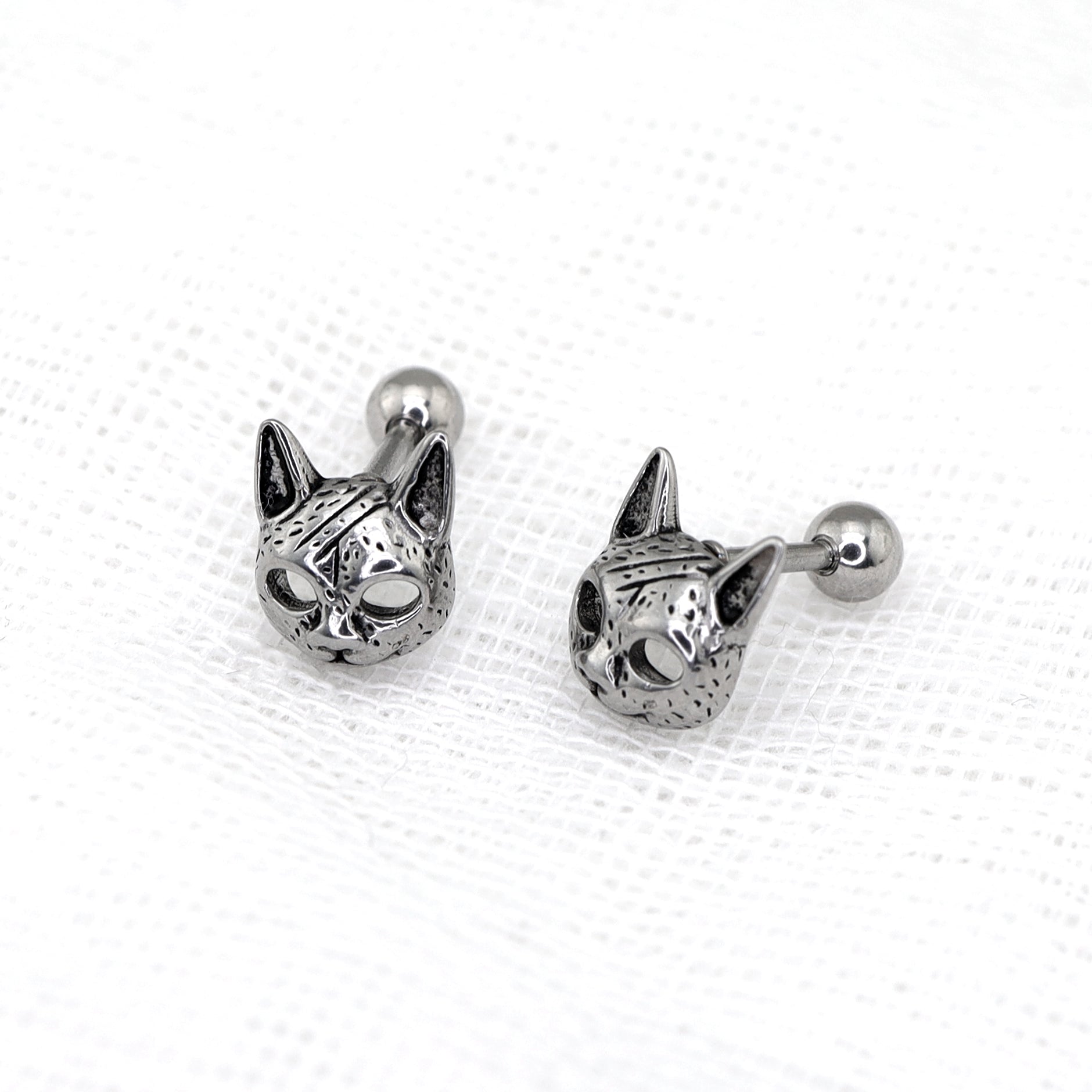 Vintage Openwork Cat Head stainless steel Ear Studs - Vintage Openwork Cat Head stainless steel Ear Studs - Single by CRUXJEWELRY