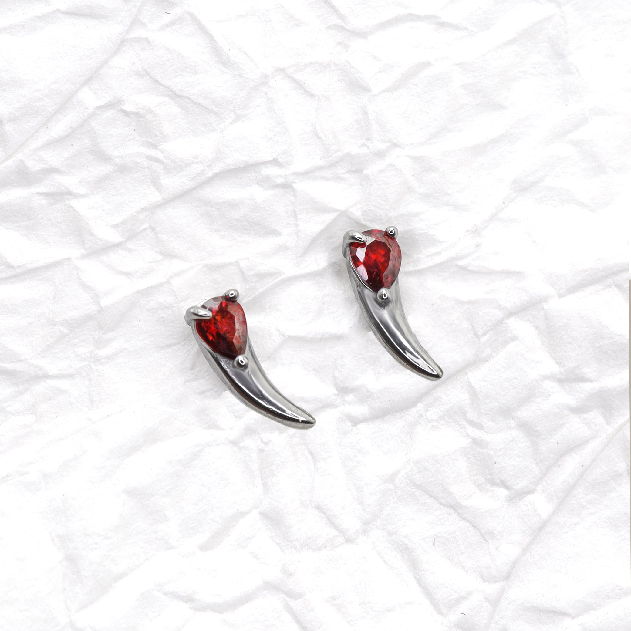 Heart Red CZ Dragon Fang Stainless Steel Ear Stud - Heart Red CZ Dragon Fang Stainless Steel Ear Stud - Single by CRUXJEWELRY