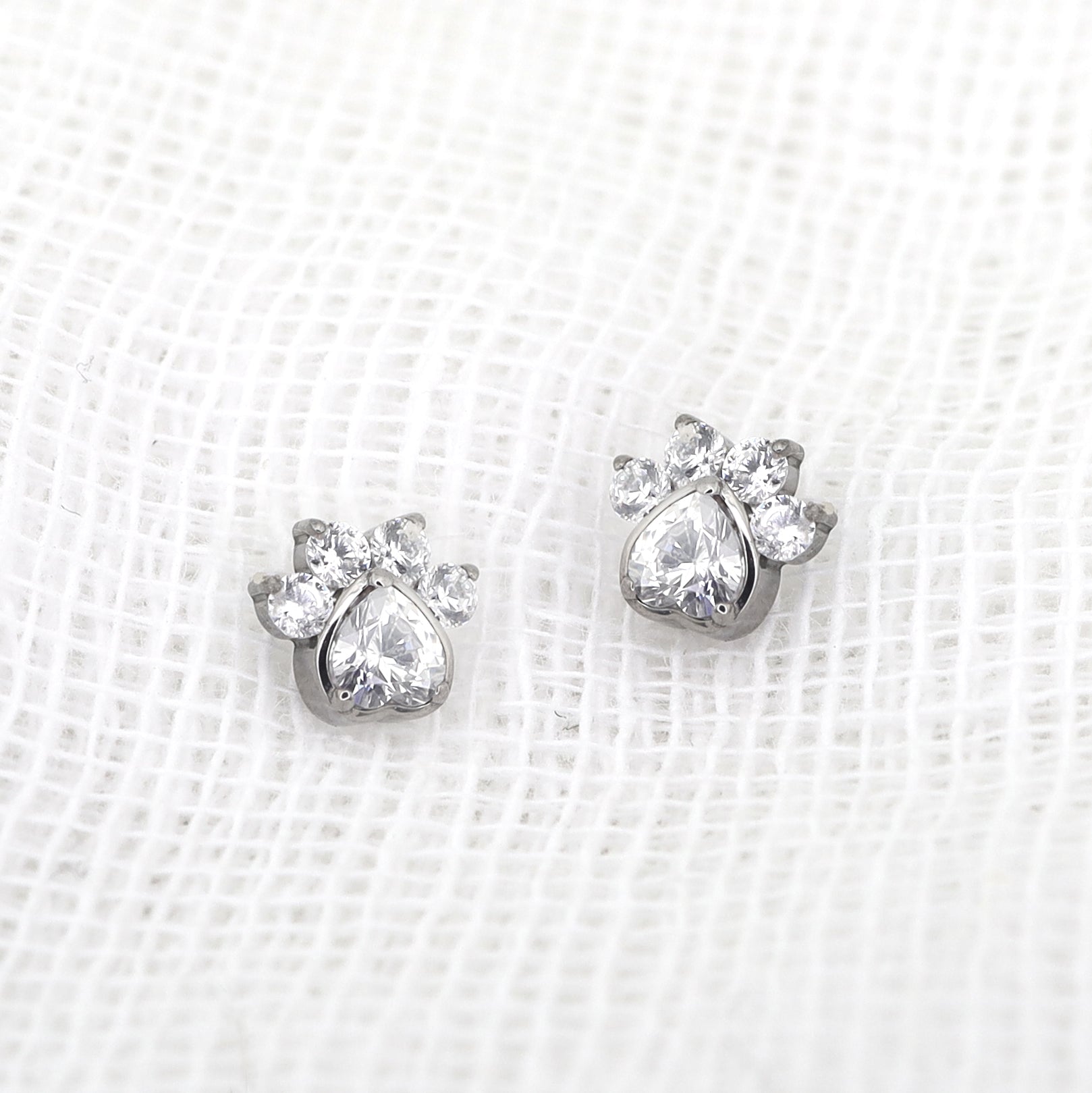 White CZ Cat Paw Titanium Studs - White CZ Cat Paw Titanium Studs - 6mm by CRUXJEWELRY
