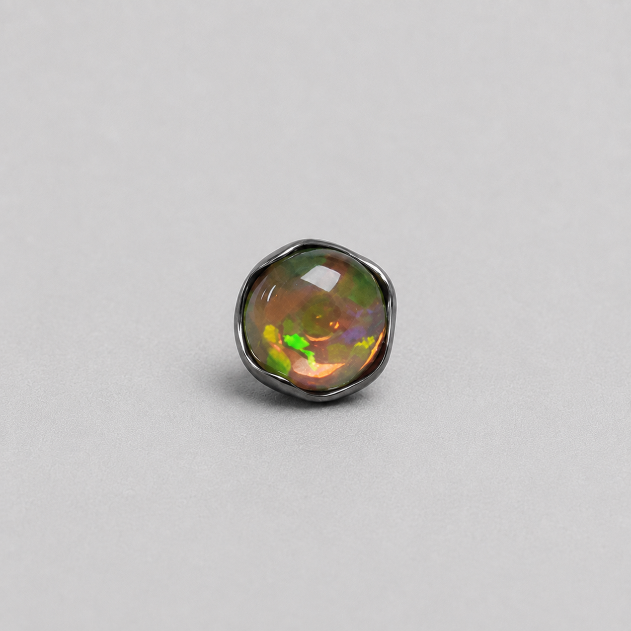 Titanium Jelly Opal Wave-Edge Piercing Top