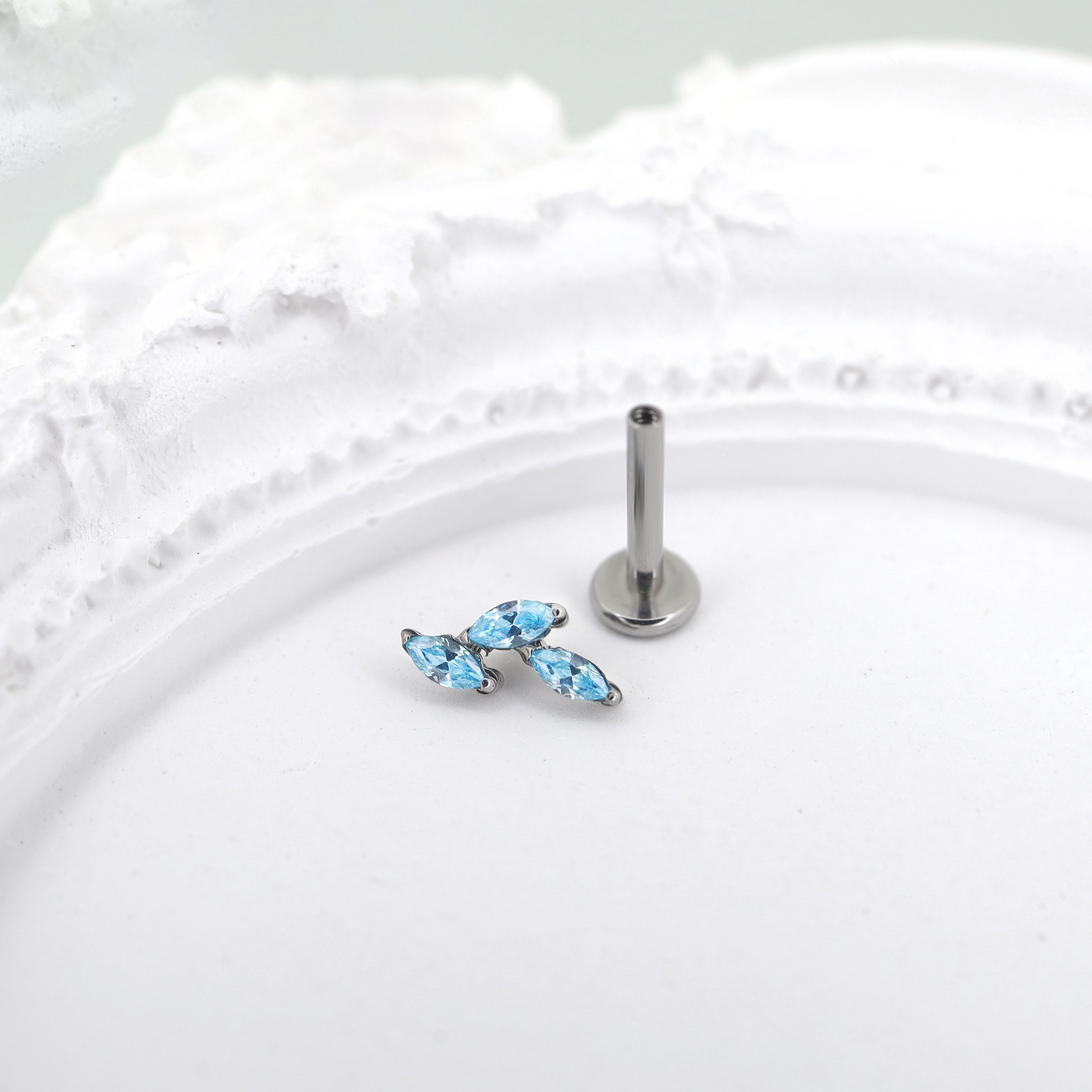 Leaf CZ Internally Threaded Titanium Labret Stud - Leaf CZ Internally Threaded Titanium Labret Stud - 6mm by CRUXJEWELRY
