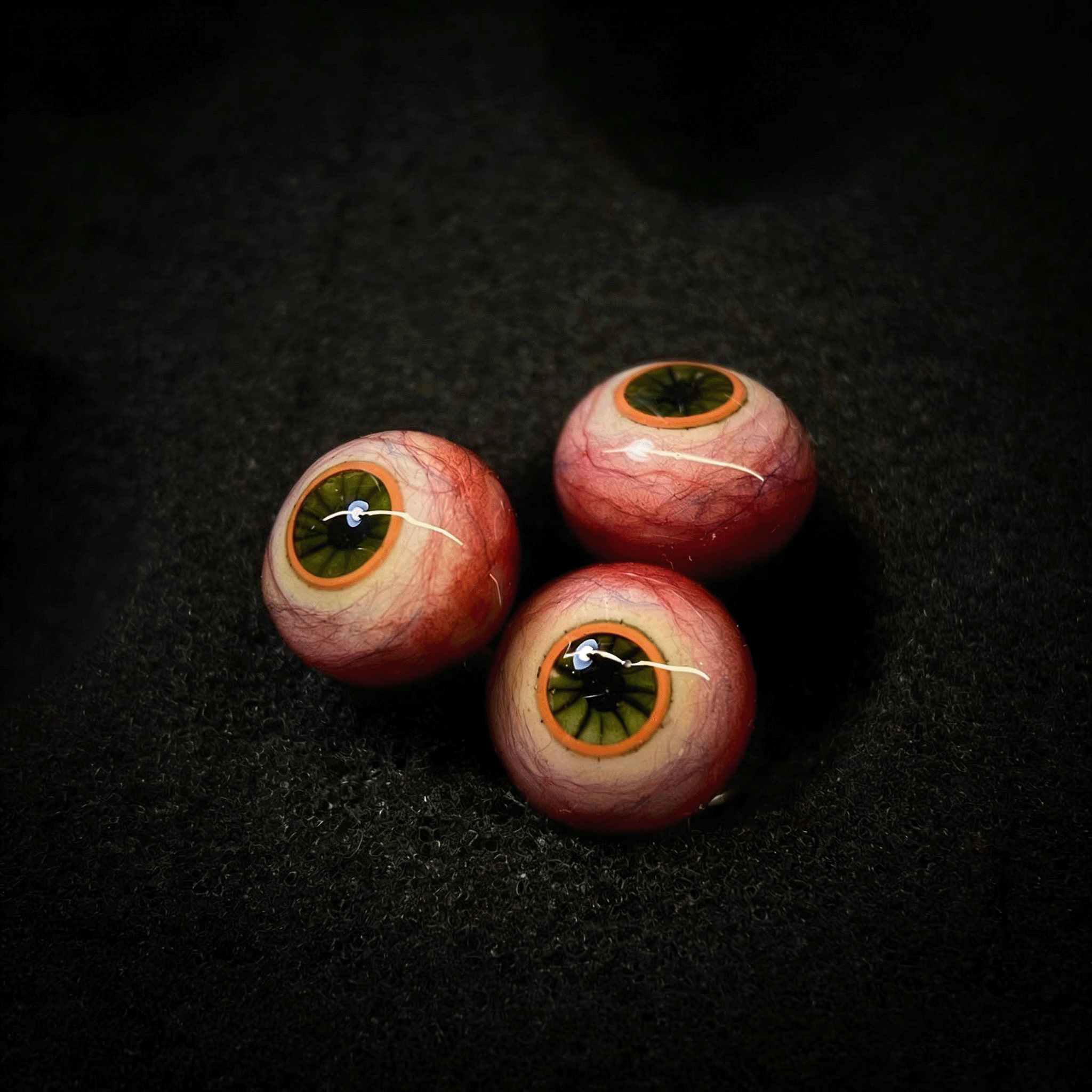 Œil de Cthulhu - Regard bleu et vert | Piercings oreilles/lèvres/langue 