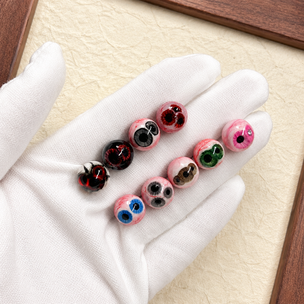 Cthulhu-Auge – Herz &amp; Kreuz | Ohr-/Lippen-/Zungenstecker 