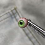 Cthulhu-Auge – Blau-grüner Blick | Ohr-/Lippen-/Zungenpiercings 