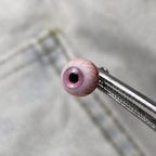Cthulhu-Auge – Blau-grüner Blick | Ohr-/Lippen-/Zungenpiercings 
