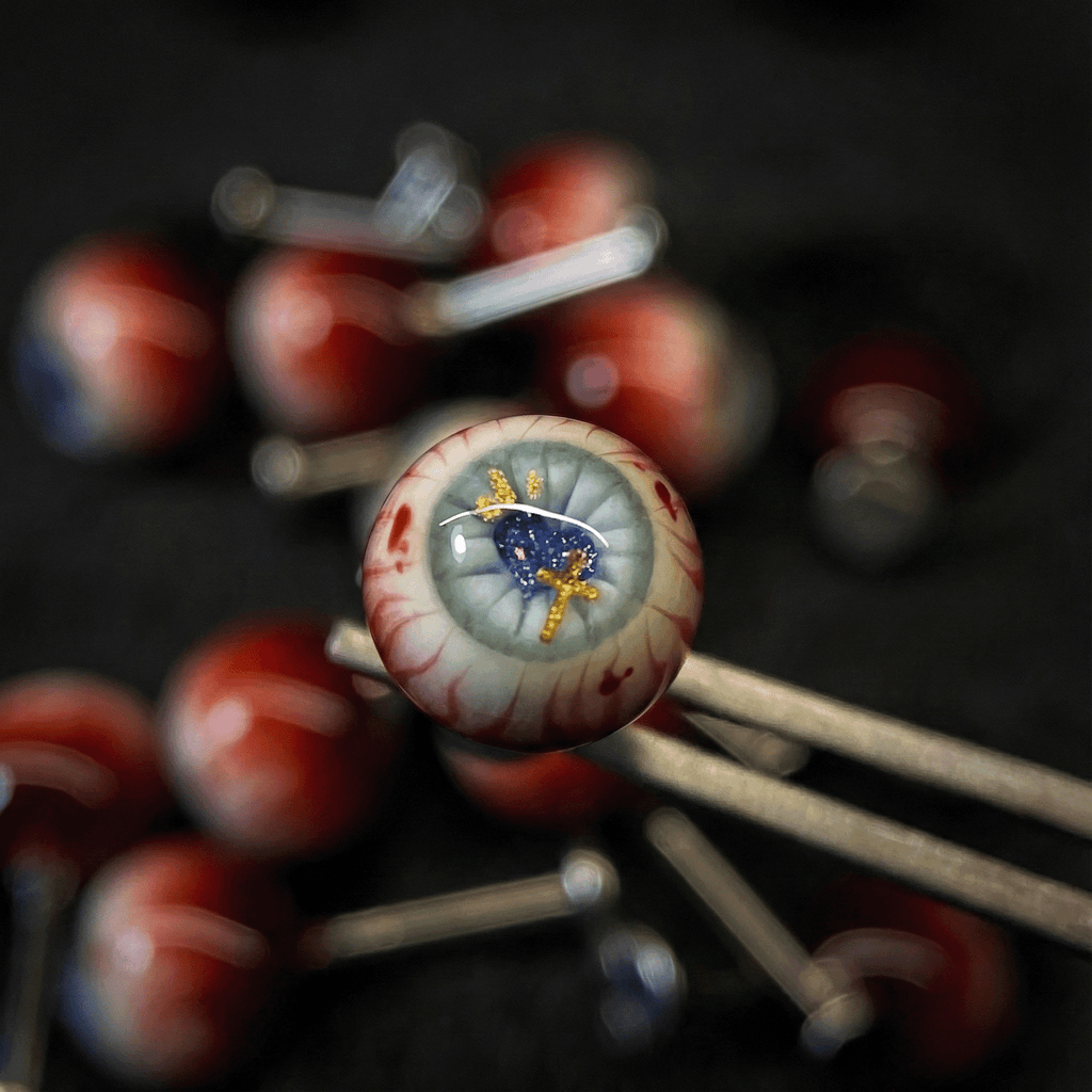 Œil de Cthulhu - Regard bleu et vert | Piercings oreilles/lèvres/langue 