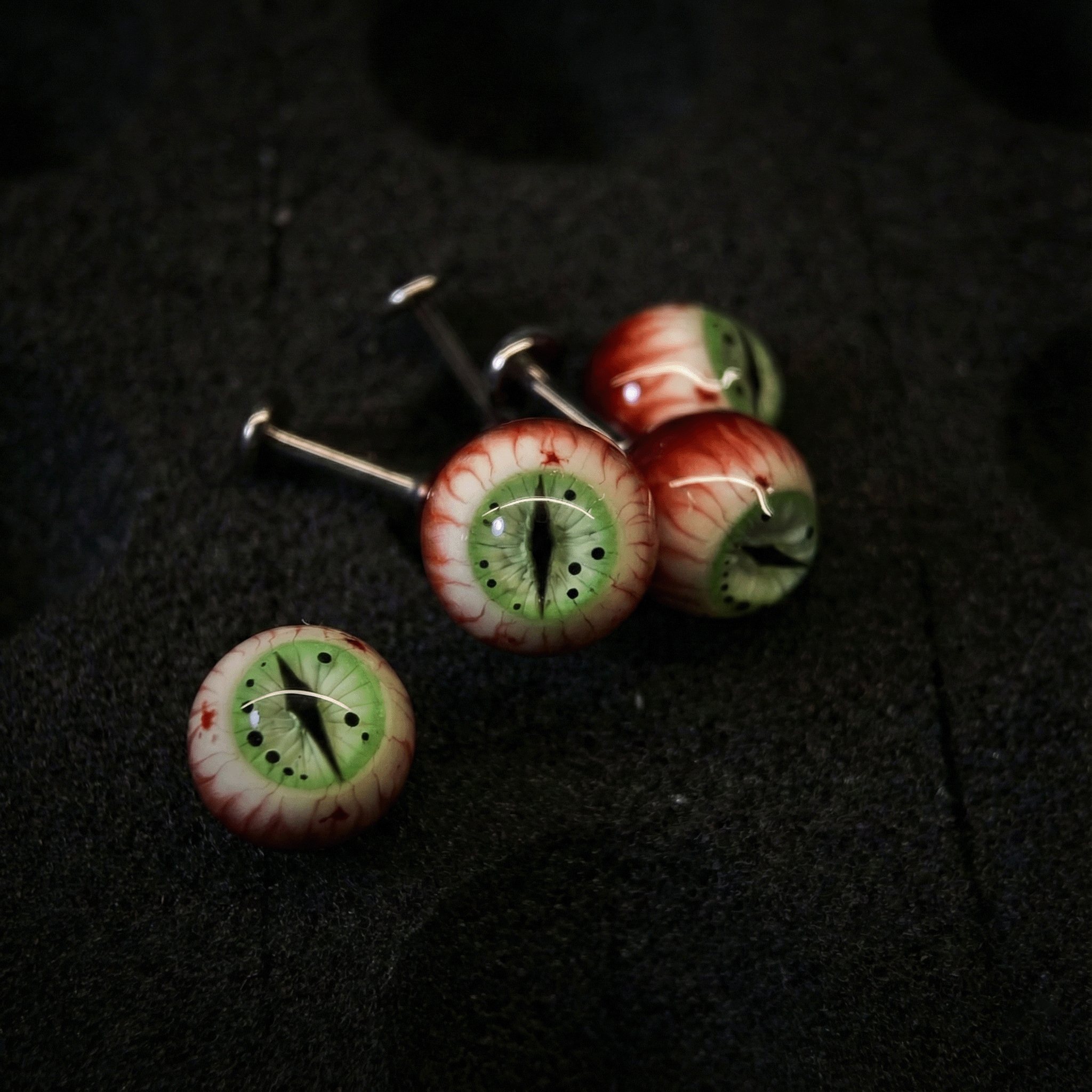 Cthulhu Eye - Midnight Feline Iris Eyeball | Ear/Tongue/Lip Titanium Studs