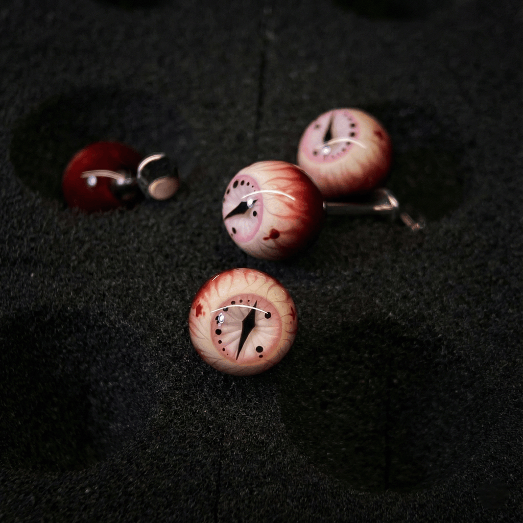 Œil de Cthulhu - Regard bleu et vert | Piercings oreilles/lèvres/langue 