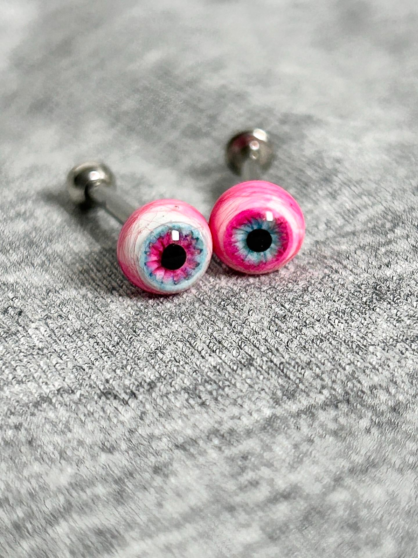 Cthulhu Eye - Dopamine Rush Eyeball｜Ear/Tongue/Lip Titanium Studs