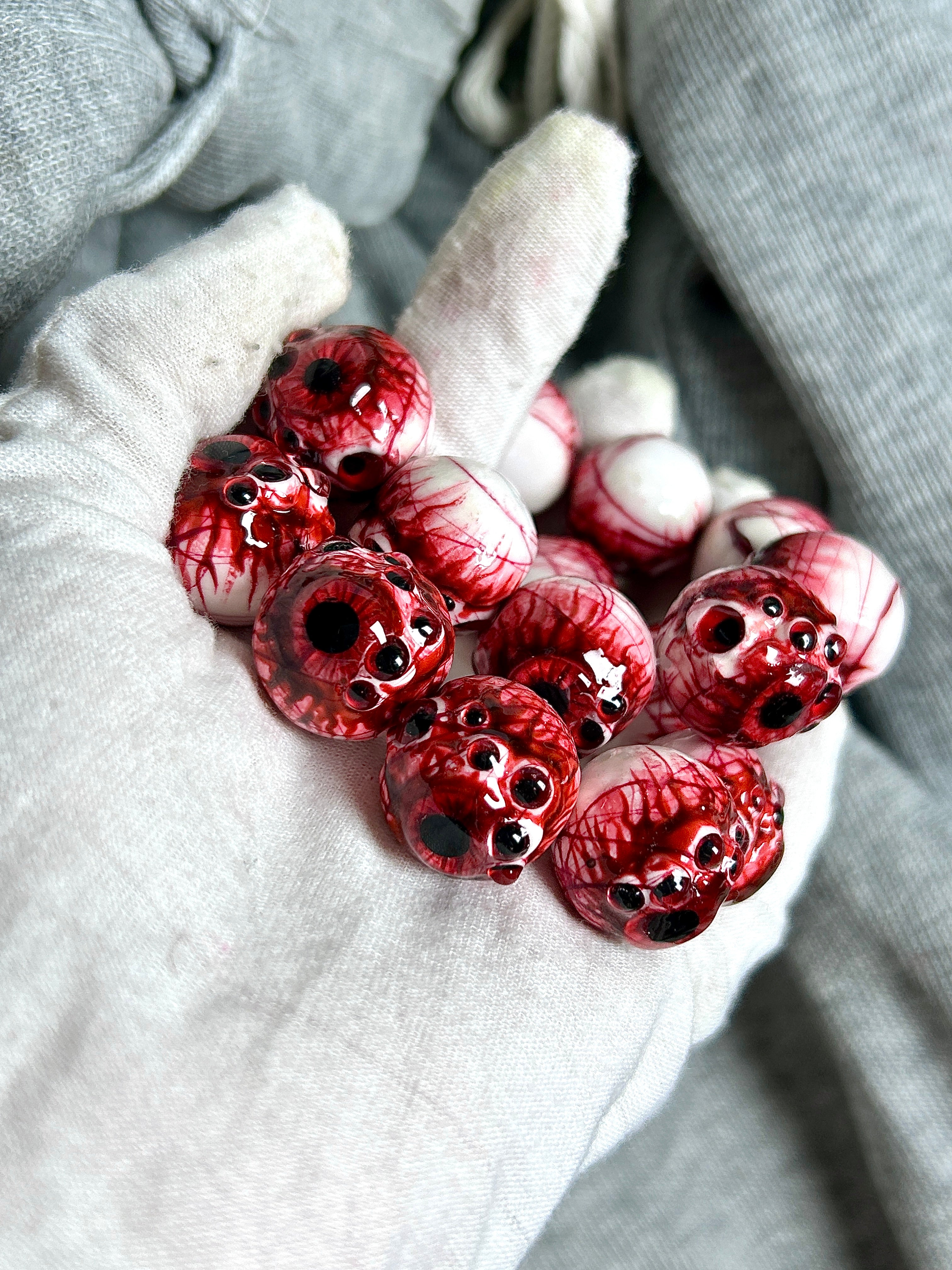 Cthulhu Eye - Scarlet Dual-Pupil Cuff Bracelet (1PCS) - Cthulhu Eye - Scarlet Dual-Pupil Cuff Bracelet (1PCS) - Default Title by CRUXJEWELRY