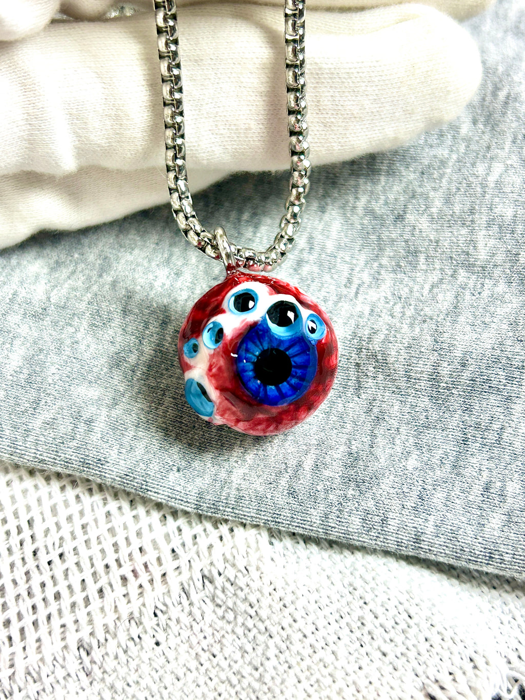 Cthulhu Eye - Bloody Double-Pupil Necklace - Cthulhu Eye - Bloody Double-Pupil Necklace - Luster by CRUXJEWELRY