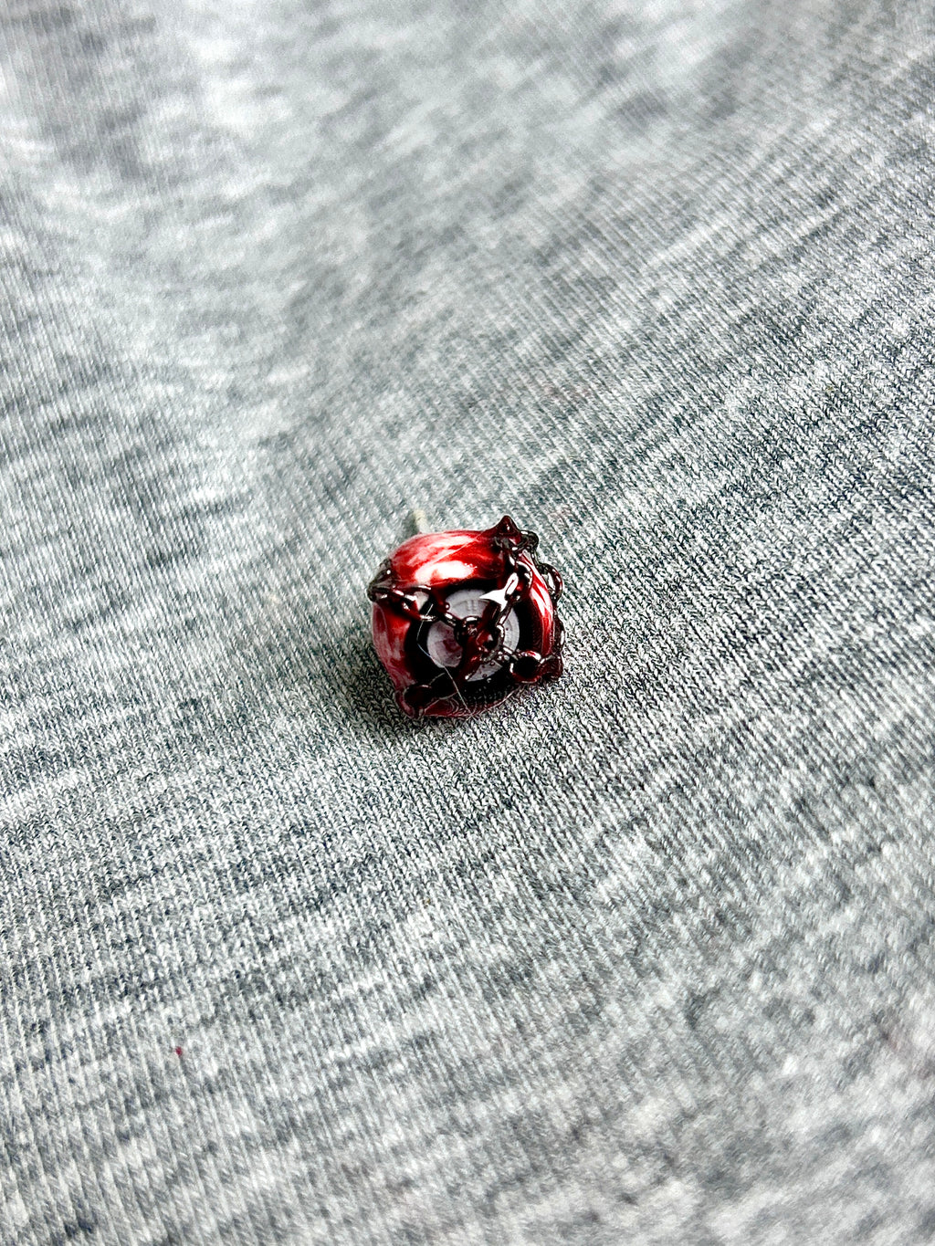 Cthulhu Eye - The Sealing Eye Ear/Lip/Tongue Studs - Cthulhu Eye - The Sealing Eye Ear/Lip/Tongue Studs - Seal‘s Eye | Standard (1PCS) / Flat-Back（Default） / 4mm by CRUXJEWELRY