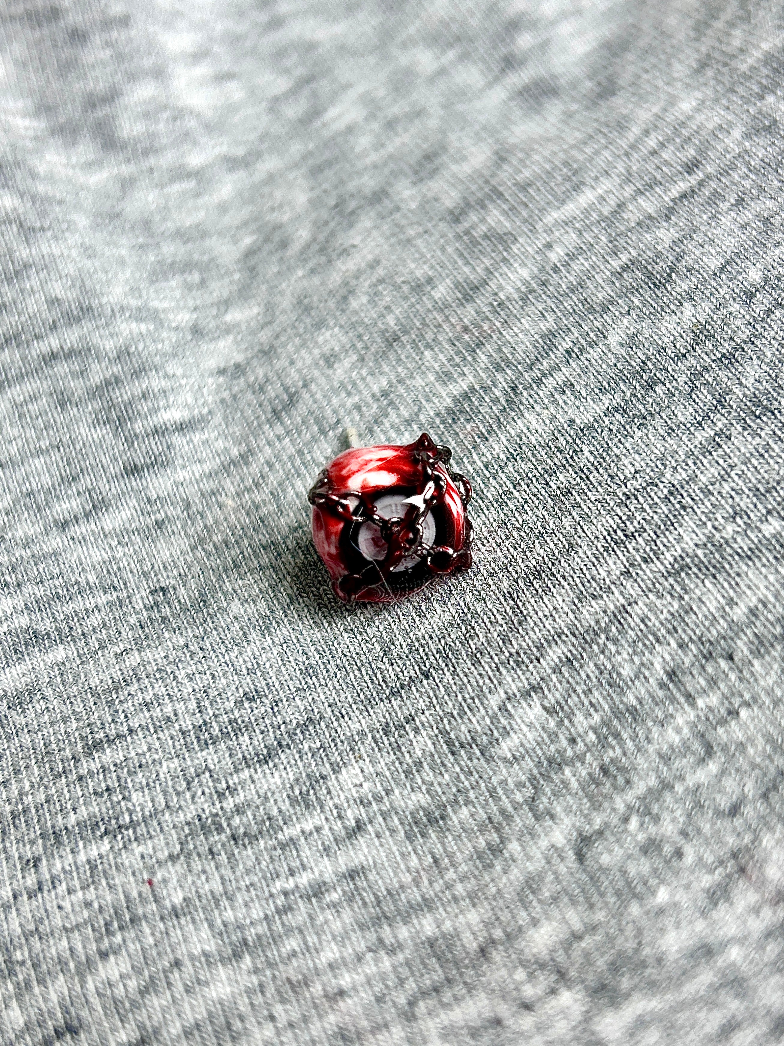 Cthulhu Eye - The Sealing Eye Ear/Lip/Tongue Studs - Cthulhu Eye - The Sealing Eye Ear/Lip/Tongue Studs - Seal‘s Eye | Standard (1PCS) / Flat-Back（Default） / 4mm by CRUXJEWELRY