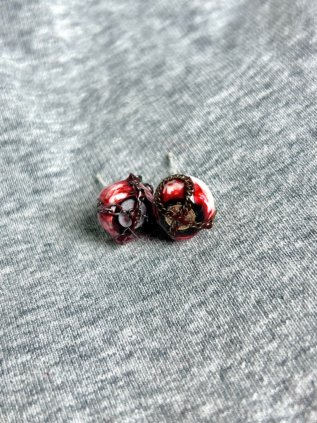 Cthulhu Eye - The Sealing Eye Ear/Lip/Tongue Studs - Cthulhu Eye - The Sealing Eye Ear/Lip/Tongue Studs - Seal‘s Eye | Standard (1PCS) / Flat-Back（Default） / 4mm by CRUXJEWELRY