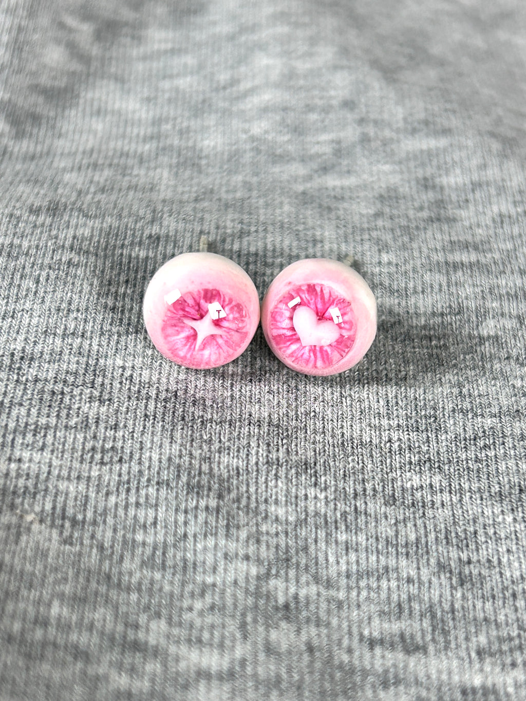 Cthulhu Eye - Heart&Crux | Ear/Lip/Tongue Studs - Cthulhu Eye - Heart&Crux | Ear/Lip/Tongue Studs - Set(2PCS) / Flat-Back（Default） / 4mm by CRUXJEWELRY