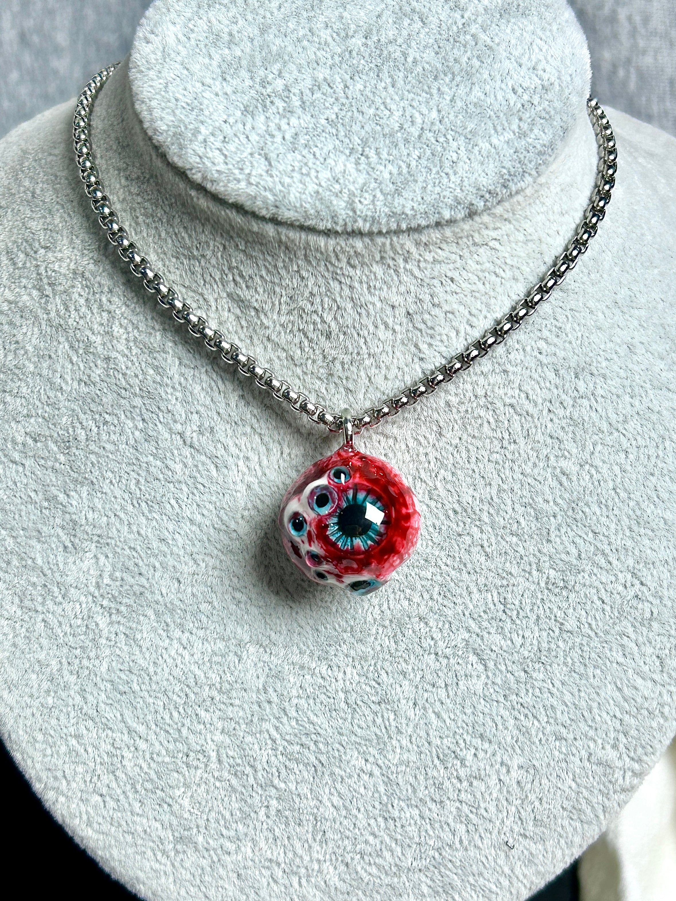 Cthulhu Eye - Bloody Double-Pupil Necklace - Cthulhu Eye - Bloody Double-Pupil Necklace - Gaze by CRUXJEWELRY