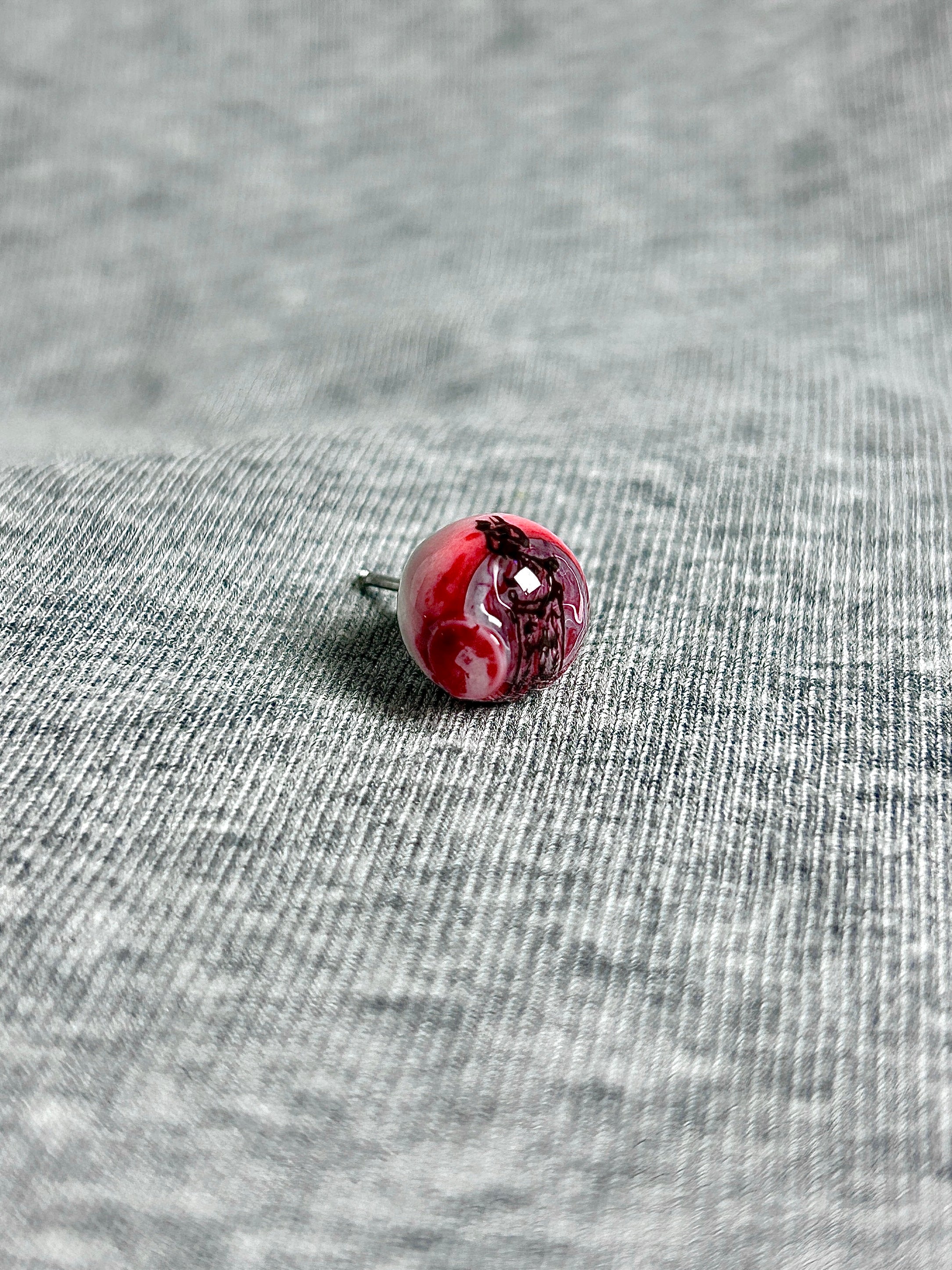 Cthulhu Eye - Zhou Amulet | Ear/Lip/Tongue Studs - Cthulhu Eye - Zhou Amulet | Ear/Lip/Tongue Studs - Script of Ascent / Flat-Back（Default） / 4mm by CRUXJEWELRY