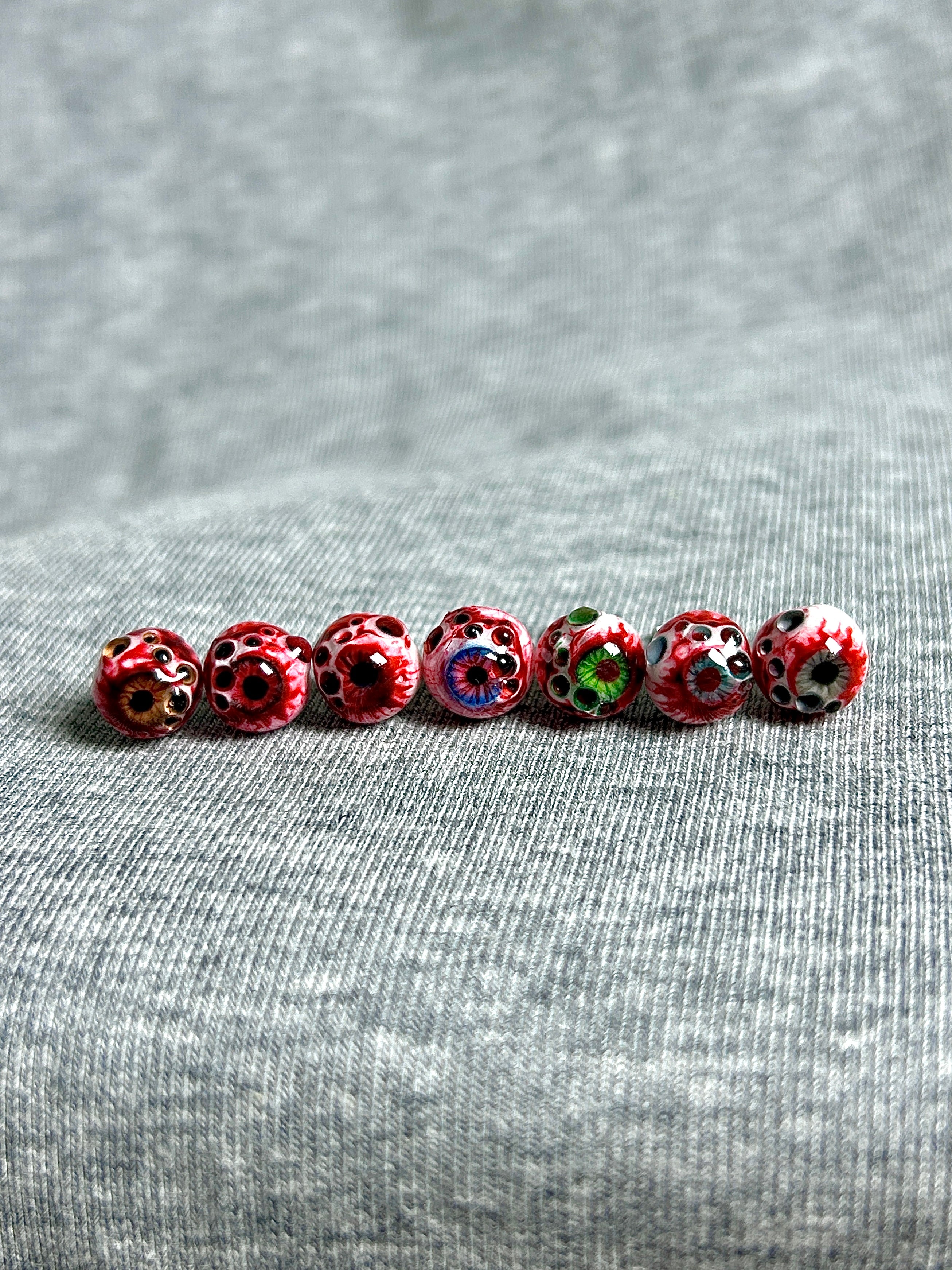 Cthulhu Eye - Duplex Iris | Ear/Lip/Tongue Studs - Cthulhu Eye - Duplex Iris | Ear/Lip/Tongue Studs - Prophet / Flat-Back（Default） / 4mm by CRUXJEWELRY