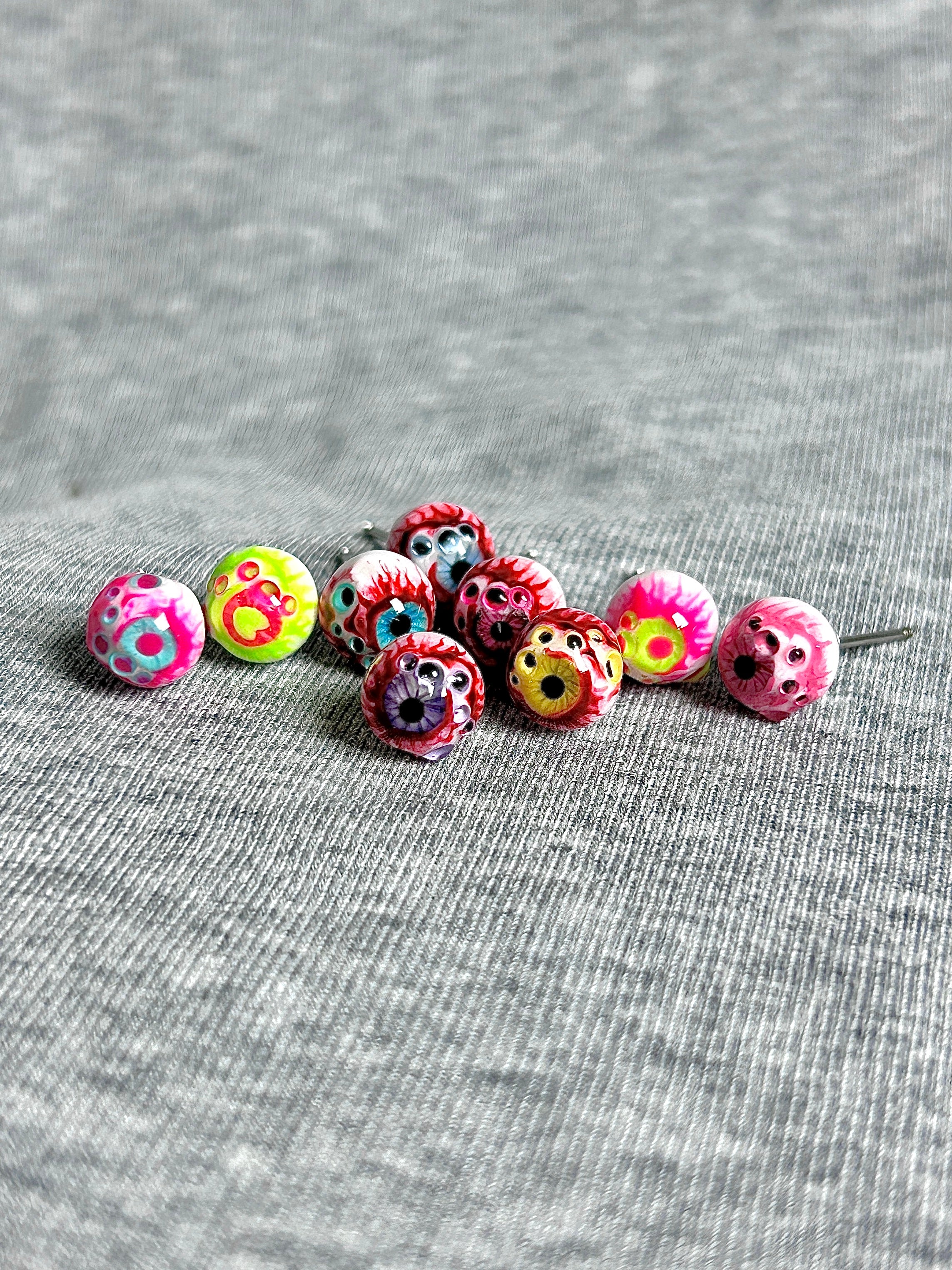 Cthulhu Eye - CandyGaze | Ear/Lip/Tongue Studs - Cthulhu Eye - CandyGaze | Ear/Lip/Tongue Studs - Prophetic Rock Candy / Flat-Back（Default） / 4mm by CRUXJEWELRY