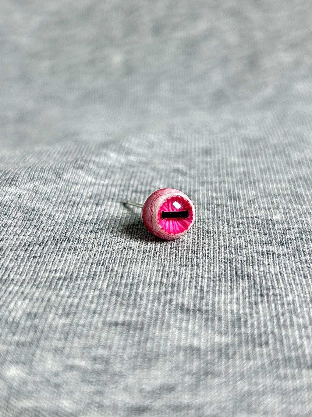 Cthulhu Eye - Lateral Gaze | Ear/Lip/Tongue Studs - Cthulhu Eye - Lateral Gaze | Ear/Lip/Tongue Studs - Iris Bloom / Flat-Back（Default） / 4mm by CRUXJEWELRY