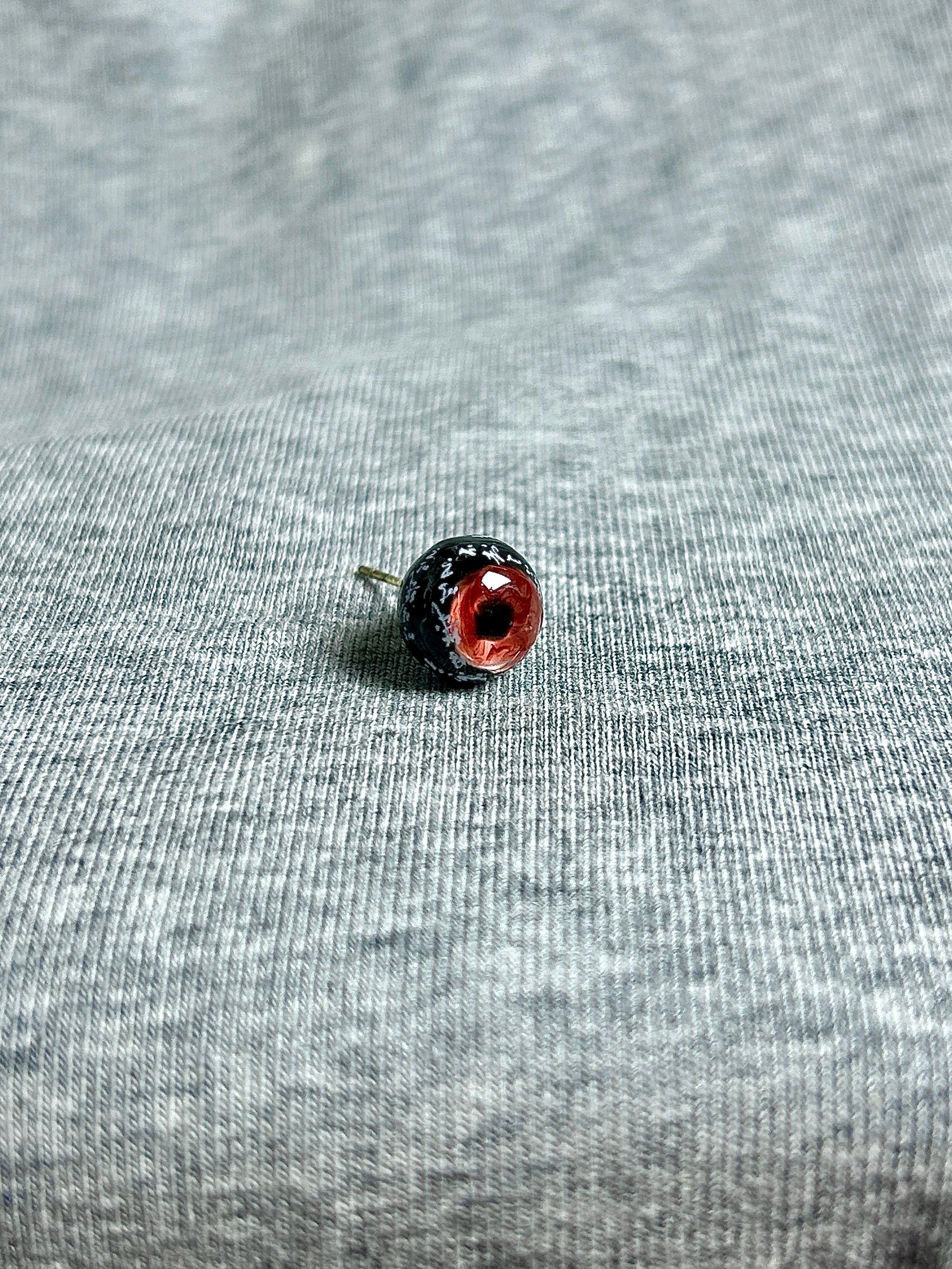 Cthulhu Eye - Mystic Glyph Series | Ear/Lip/Tongue Studs - Cthulhu Eye - Mystic Glyph Series | Ear/Lip/Tongue Studs - Peace / Flat-Back（Default） / 4mm by CRUXJEWELRY