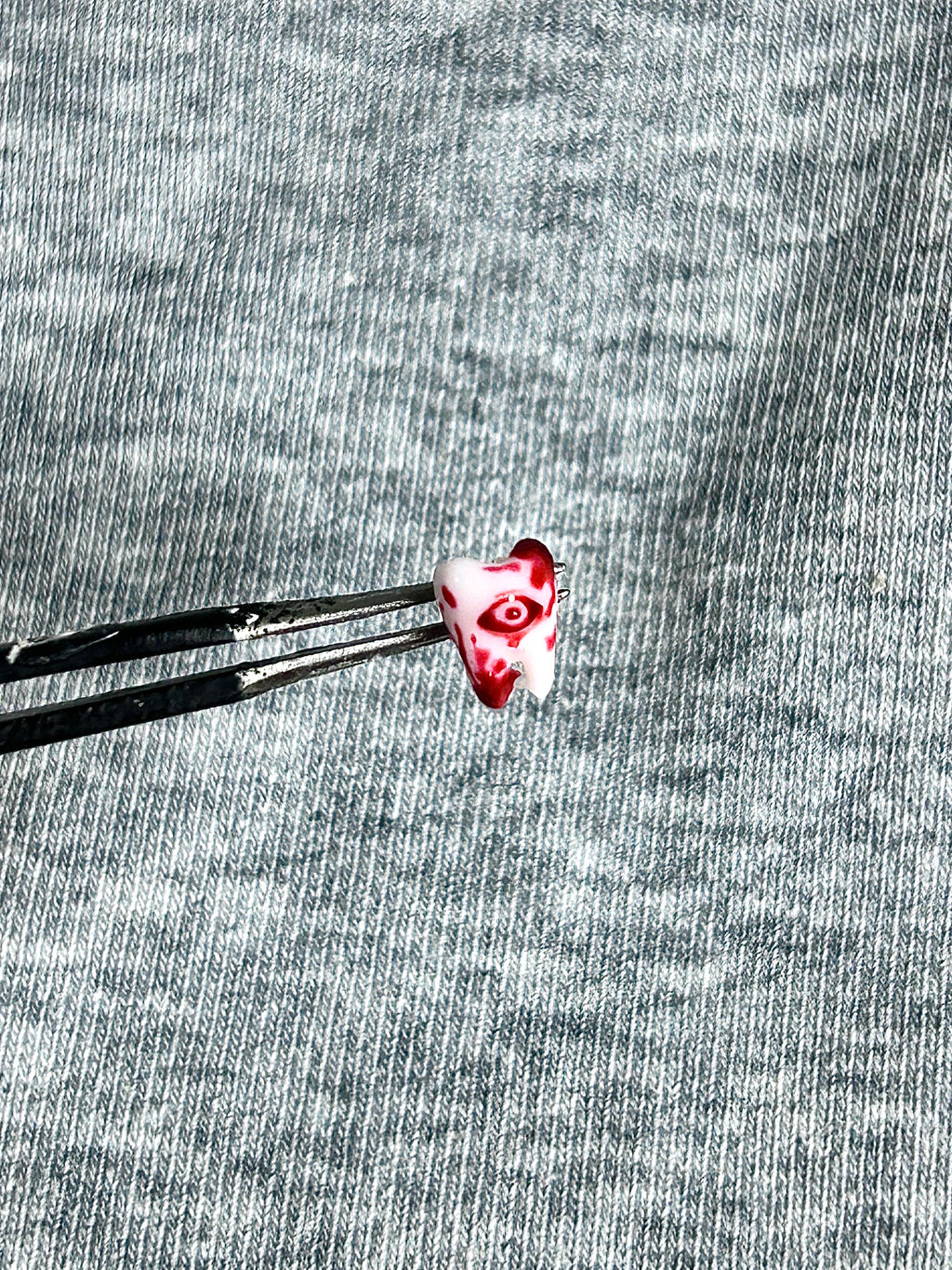 Cthulhu Eye - Pair of Grim Tooth | Ear/Lip/Tongue Studs - Cthulhu Eye - Pair of Grim Tooth | Ear/Lip/Tongue Studs - Flat-Back（Default） / 4mm by CRUXJEWELRY